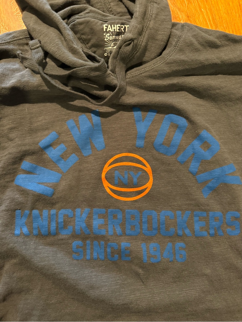 Faherty Charcoal New York Knickerbockers Graphic Hoodie with Blue & Gold Logo - Picture 5 of 5